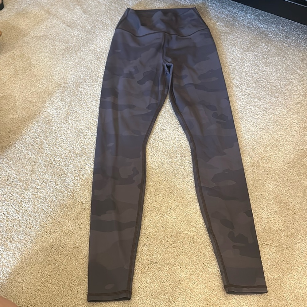 Alo leggings purple camo